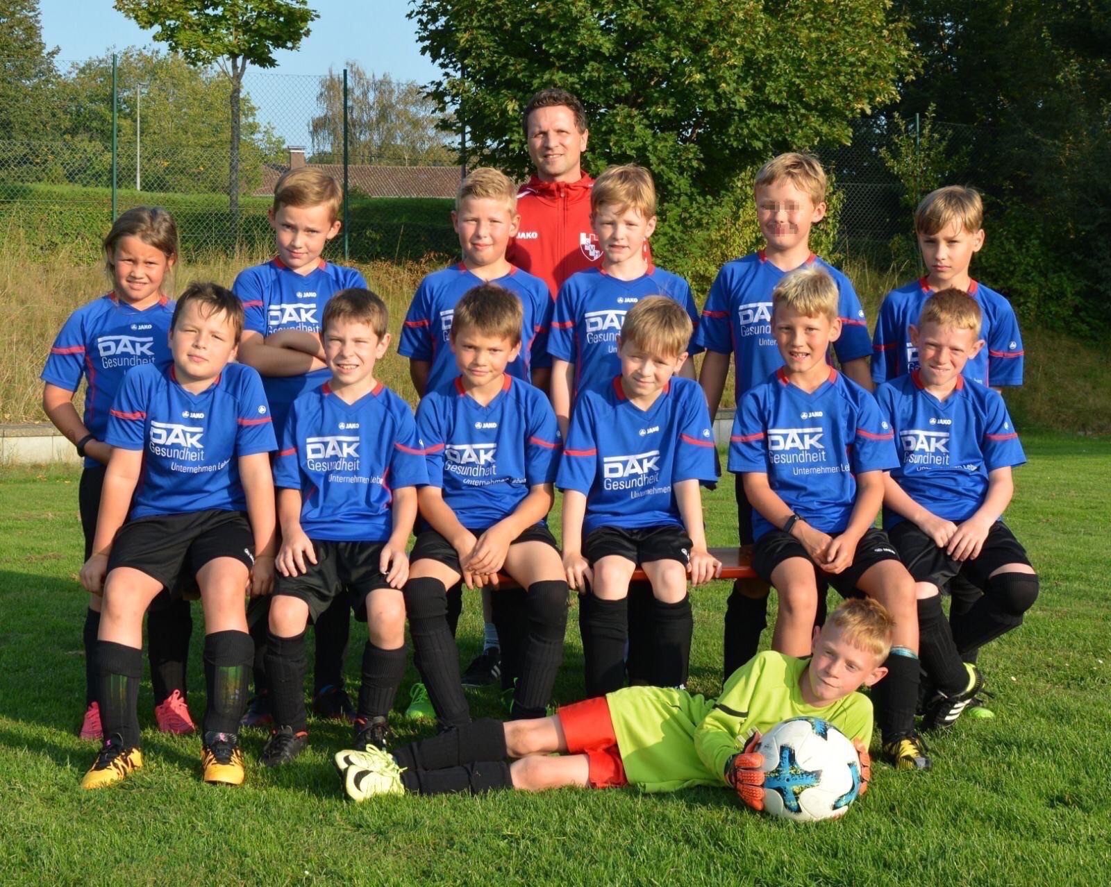 team-e2-web.jpg